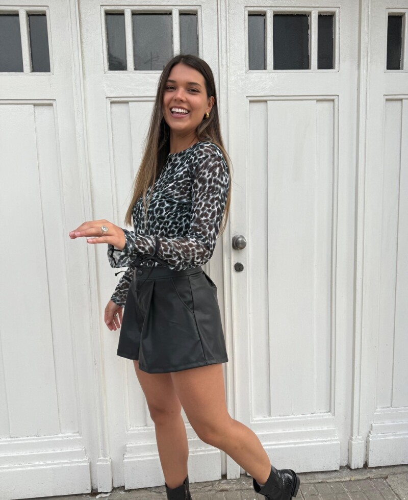 Short Zoe Short Zoe