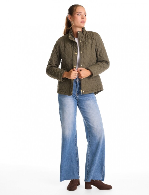 Campera Capitoneada & Trabas De Ajuste OLIVA