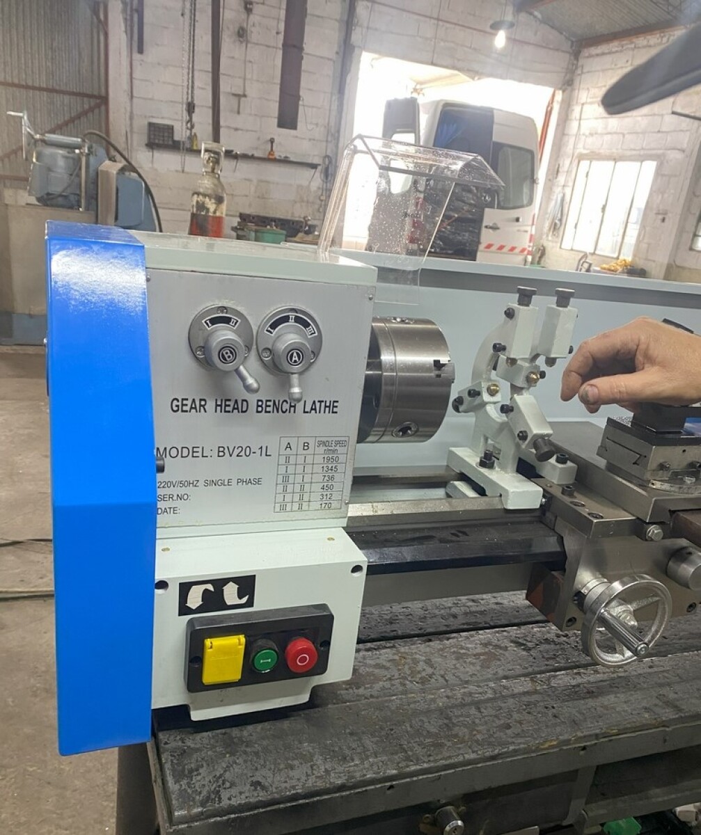 TORNO MECANICO BV20L1 520MM 
