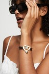 PULSERA DE CUERO CON CORAZON EN ALEACION DE METALES BAÑADO EN ORO 18K CON CRISTAL NEGRO Pulsera