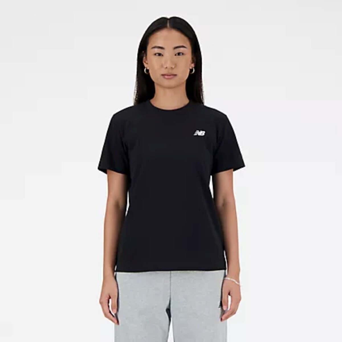 Remera New Balance SMALL LOGO de Mujer - WT41509BK - Negro 