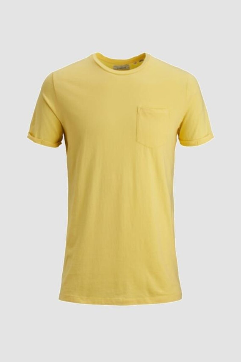 Camiseta Básica - Banana Cream 