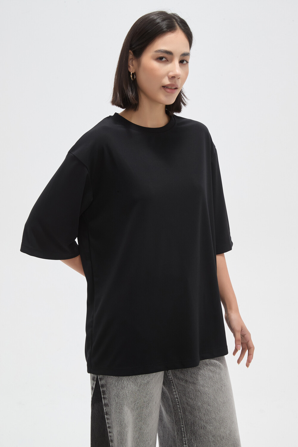 Remera Olvani Negro