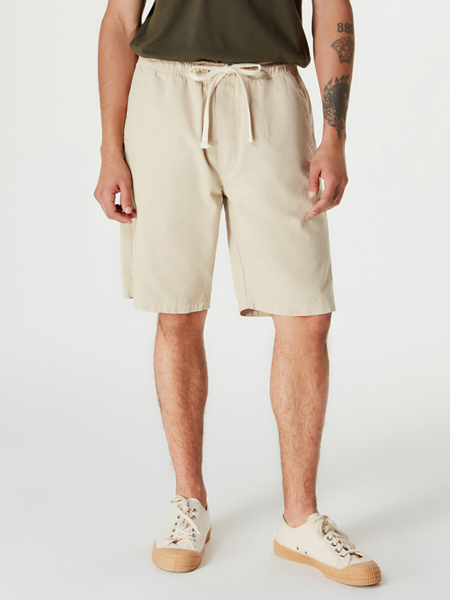 BERMUDA BÁSICA CON CORDÓN - BEIGE 