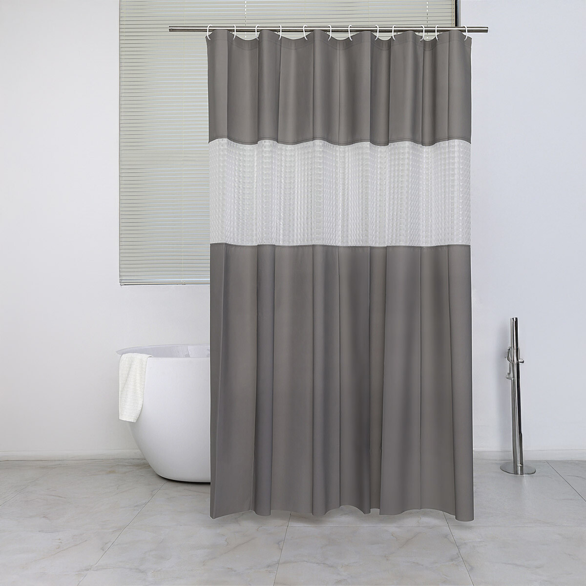 Cortina Baño con Transparencia Bukara con Argollas 180 x 180 cm - GRIS 