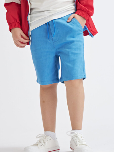 Bermuda casual con lavado Azul Vibrante