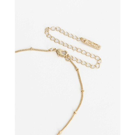 Collar Corto Metal Corazón Bañado En Oro Dorado