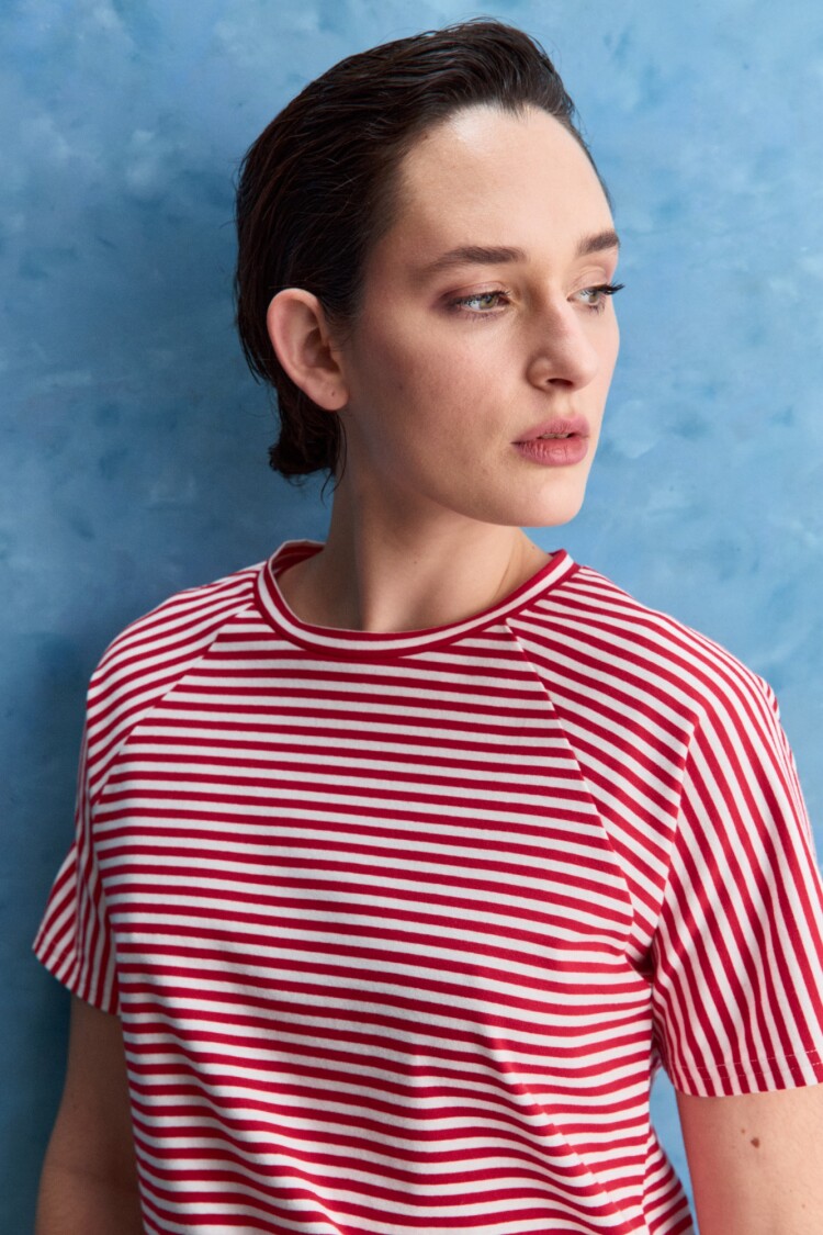 REMERA SCALA Blanco/Rojo