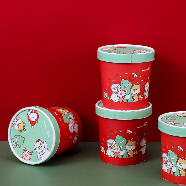 Caja navideña de útiles Caja navideña de útiles