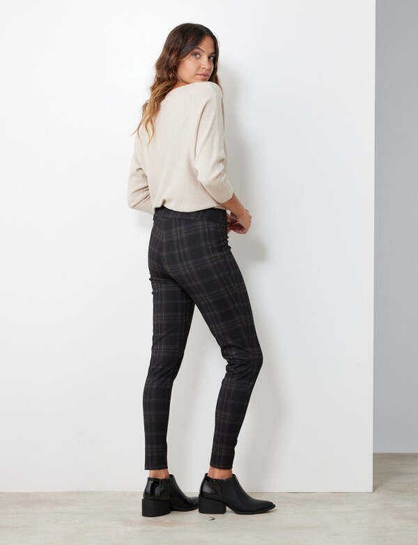 Pantalon Cuadrille Botones NEGRO/MARRON