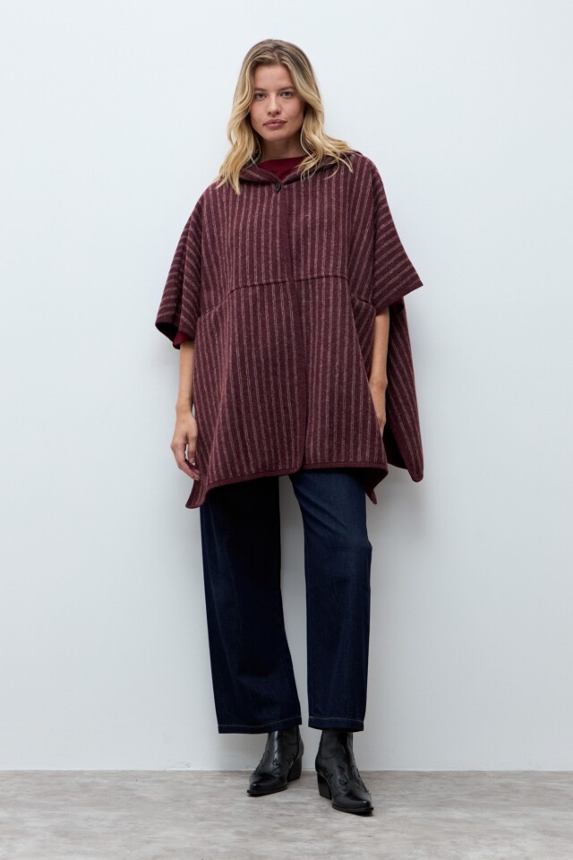 Capa rayada con capucha bordo
