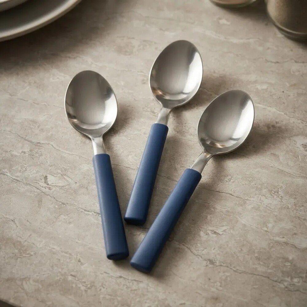 UNA Set 3 Cucharas te M.Plastico Azul 83345/28 UNA Set 3 Cucharas te M.Plastico Azul 83345/28