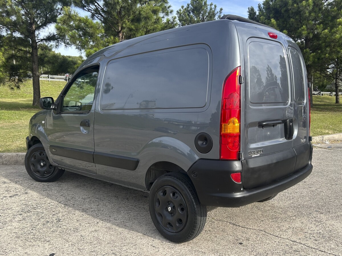 Renault Kangoo 2014 EXCELENTE ESTADO! | Permuta / Financia Renault Kangoo 2014 EXCELENTE ESTADO! | Permuta / Financia