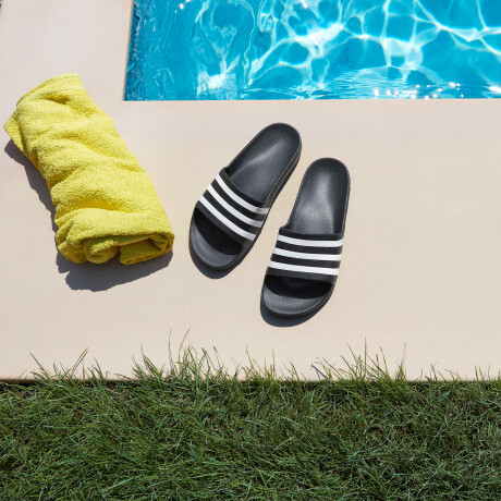 Ojota adidas Adilette Aqua Black/White