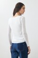 Remera doble capa texturizada crudo