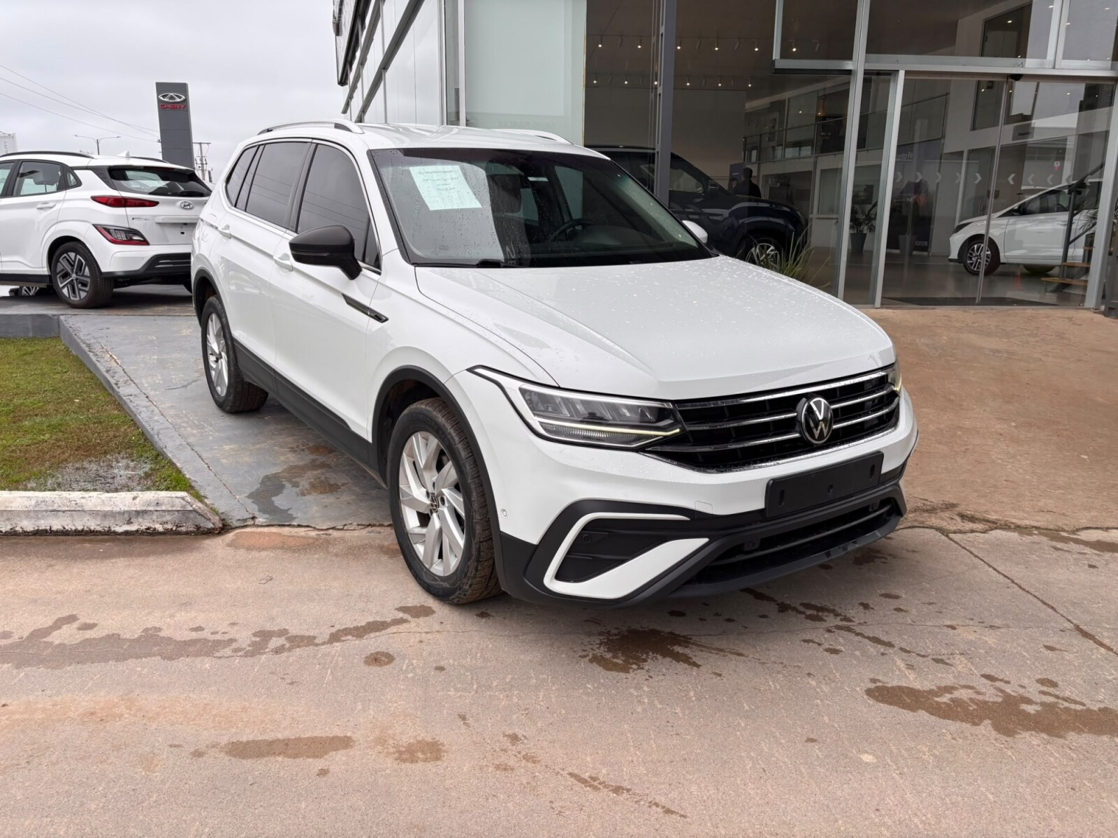 VW Tiguan Life - 2023 