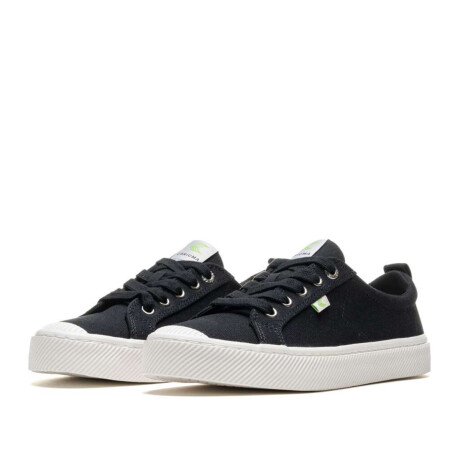 Championes Cariuma Oca Low Negro