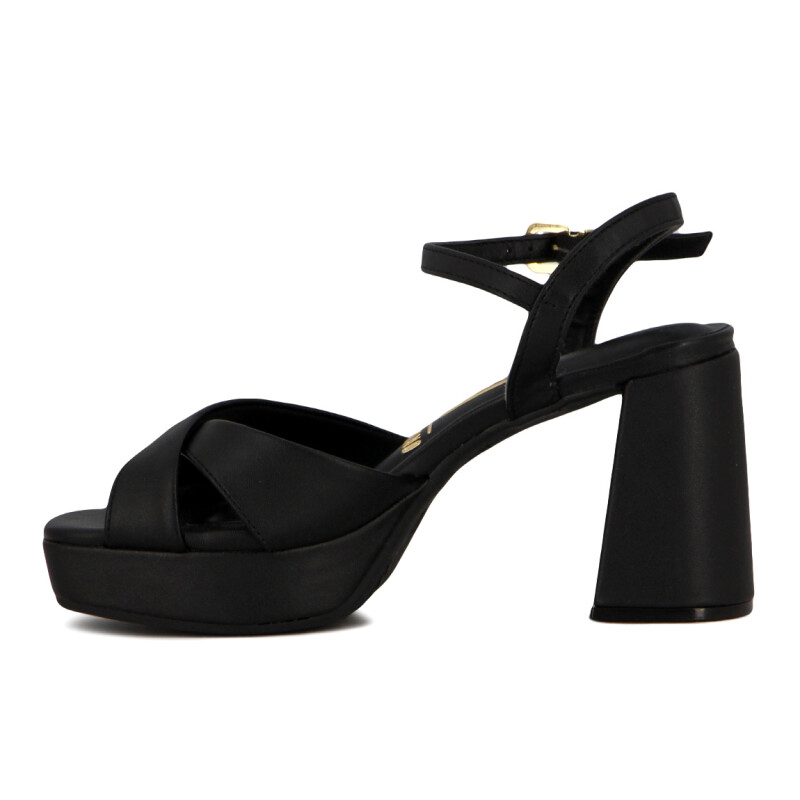 Vizzano Sandalia Dama Tiras Cruzadas C/plataforma Taco Medio Negro