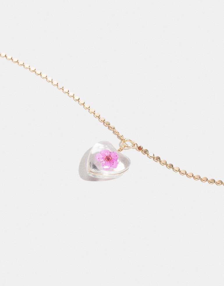 Cadena Corta con Dije Acrilico Cadena Con Dije De Corazón - Dorado
