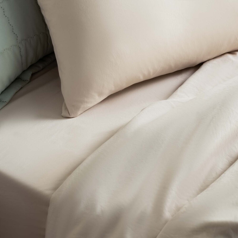 JUEGO DE SABANAS QUEEN POLIESTER NATURAL-BEIGE PREWASHED ARENA