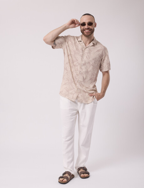 Camisa m/c estampada beige
