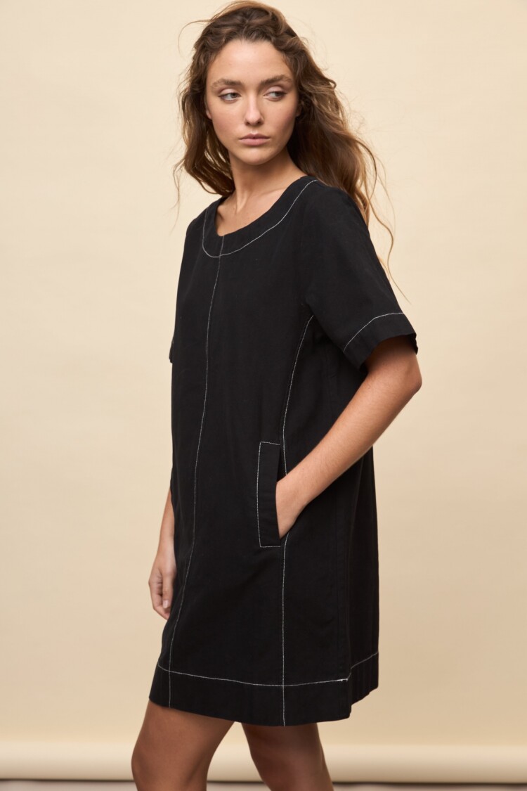 VESTIDO IRON Negro