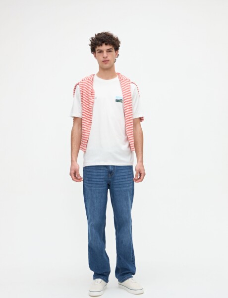 Remera Sandino Off white