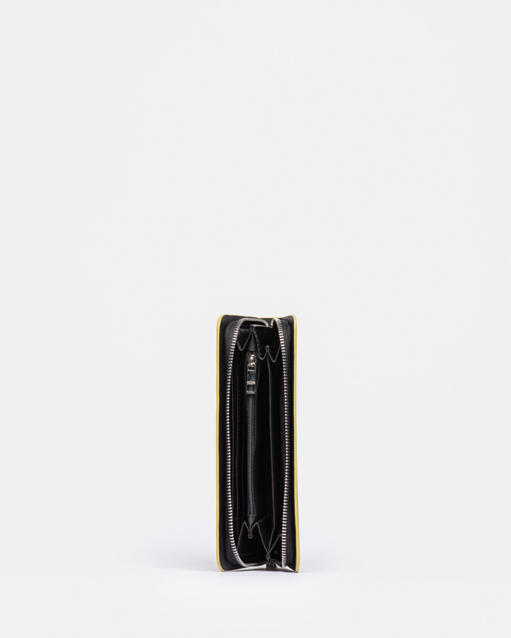 Billetera Mint en efecto cuero Negro