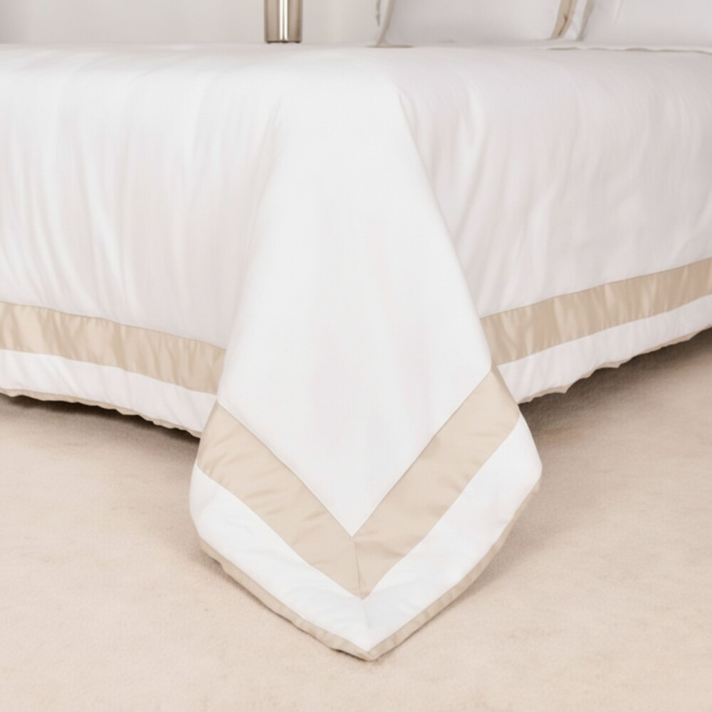 Acolchado 250x250 Finezza 400 hilos - Pilar Blanco y Beige