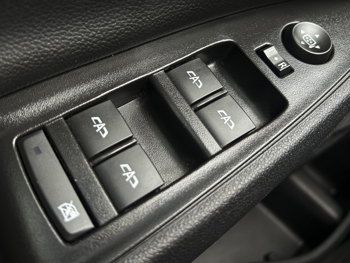 Chevrolet Onix RS 1.0T EXCELENTE ESTADO | Permuta / Financia Chevrolet Onix RS 1.0T EXCELENTE ESTADO | Permuta / Financia