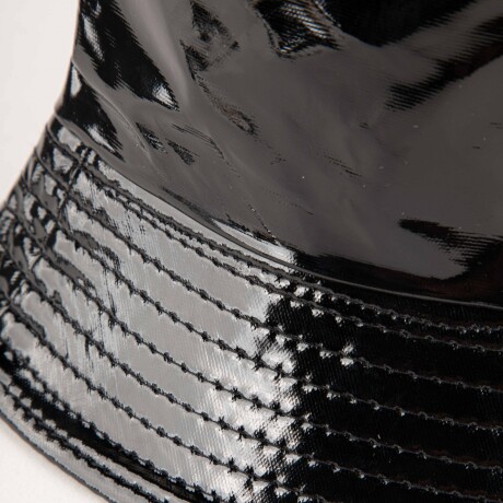 GORRO RAINY Negro
