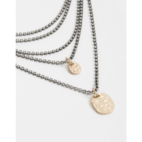 Collar Multilayer Con Dije Plateado Hematite