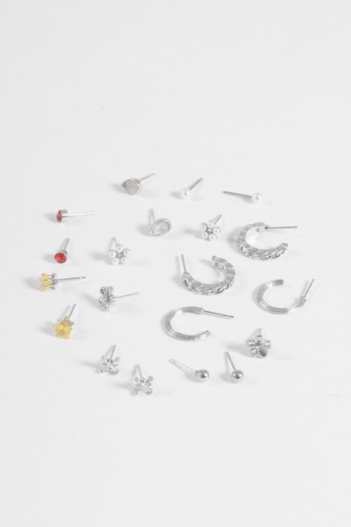 Set de 10 pins variados plateado