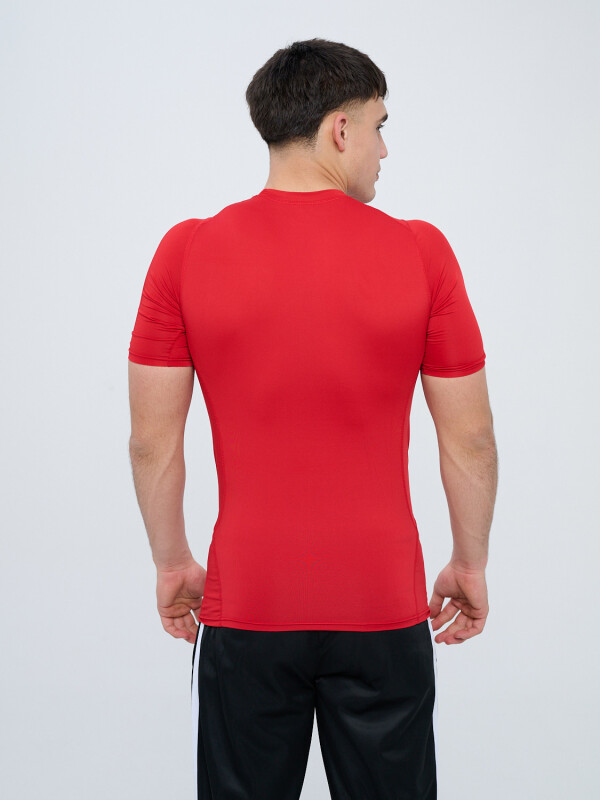 Remera Térmica Manga Corta Umbro Hombre 7ra