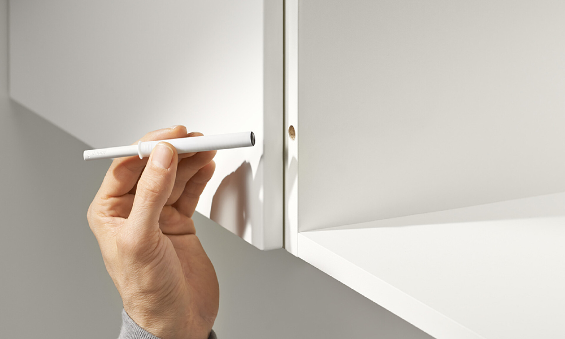 Blum Tip On Largo C/iman 956a1004 