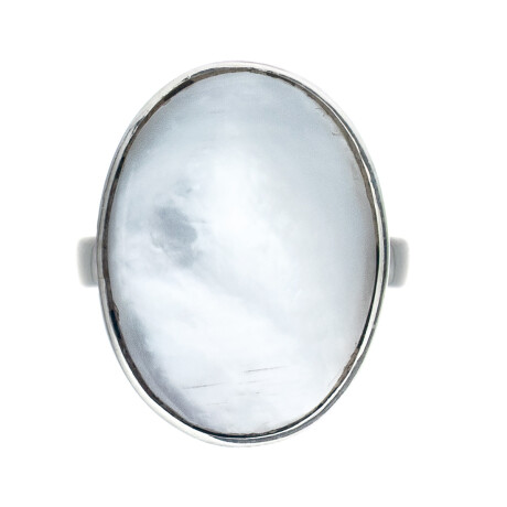 Anillo de plata 925 y nácar. Anillo de plata 925 y nácar.