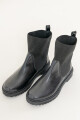 Bota urbana Negro