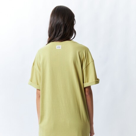 REMERA LUNAR PARADISE Verde Musgo