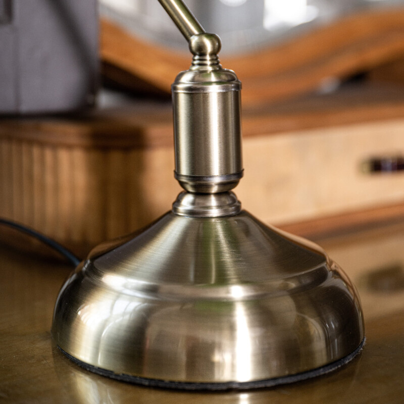 Lámpara de mesa Milenka verde