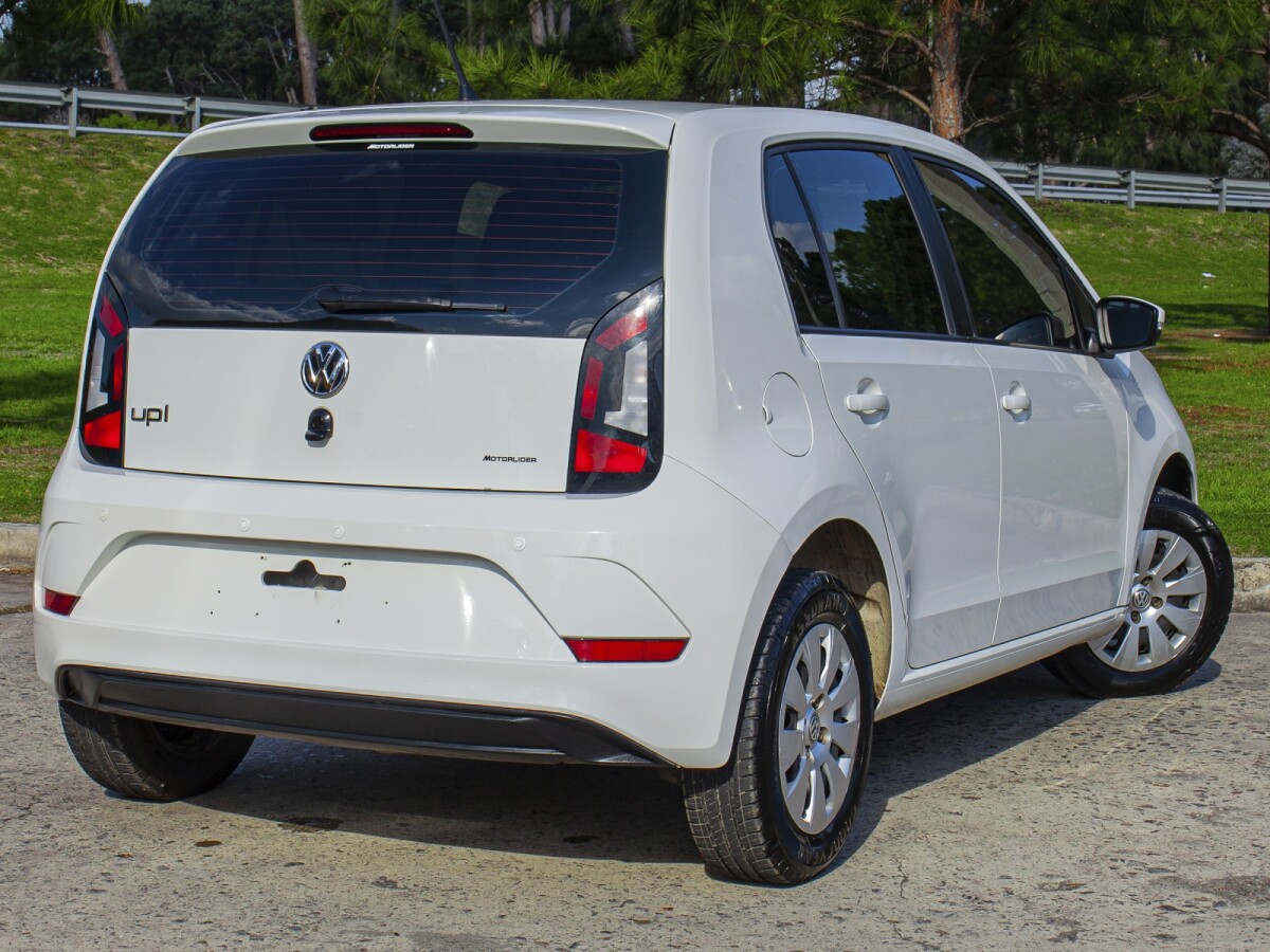 Volkswagen Up Move 1.0 Extra Full | Permuta / Financia Volkswagen Up Move 1.0 Extra Full | Permuta / Financia
