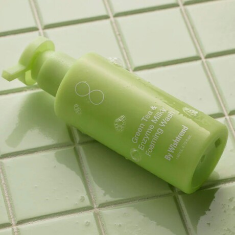 Limpiador hidratante y calmante con Te Verde y enzimas 2 en 1 (140 ml) PREVENTA Limpiador hidratante y calmante con Te Verde y enzimas 2 en 1 (140 ml) PREVENTA