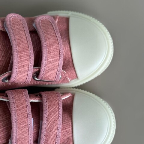 Zapatilla Velcro De Lona Malva