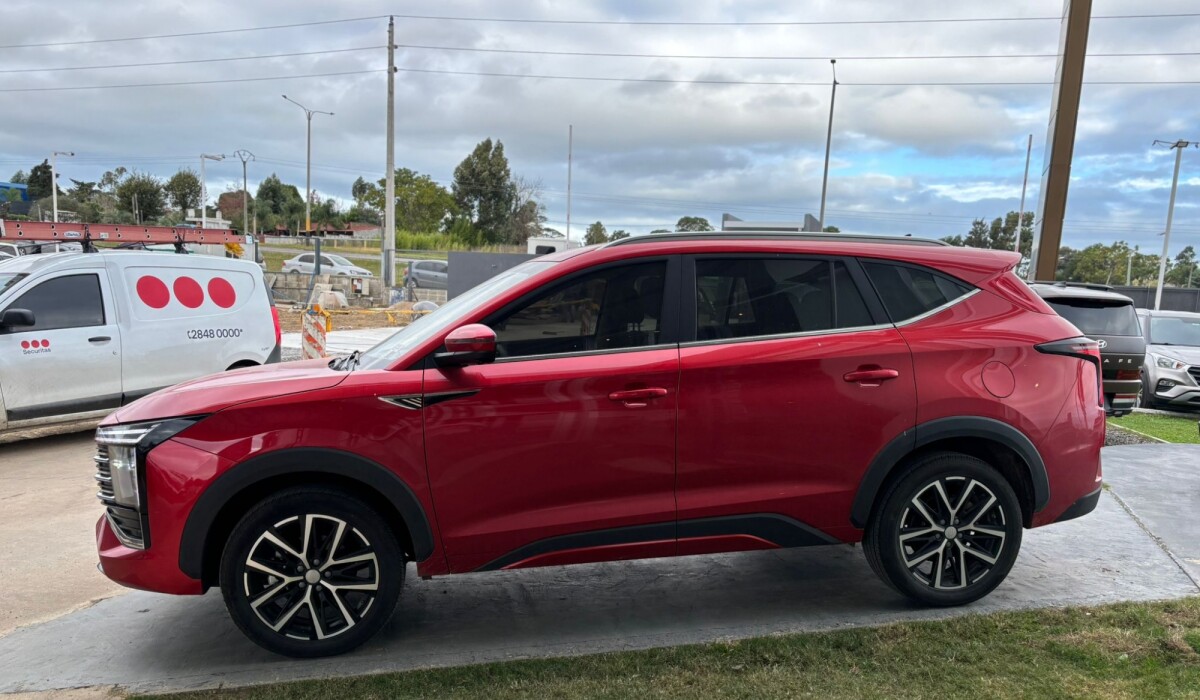 JAC JS8 Pro Flagship - 2025 JAC JS8 Pro Flagship - 2025