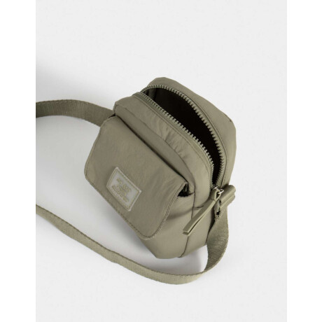 Bandolera Deportiva Con Tag Verde Claro