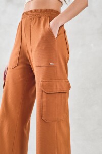 Pantalón Cargo Ocre