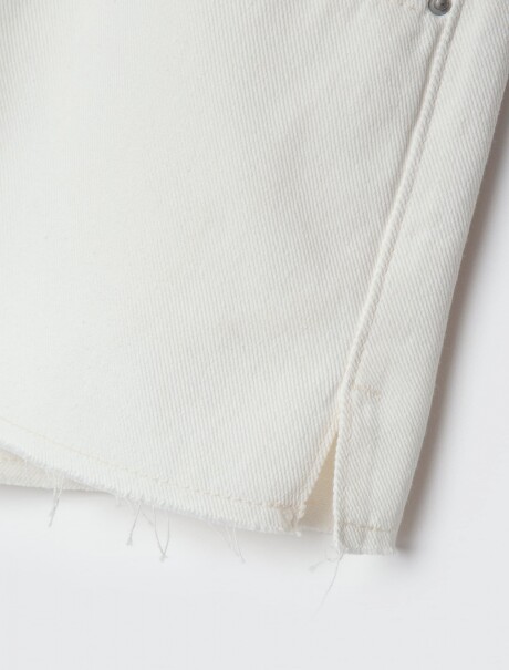 SHORTS FEM BLANCO
