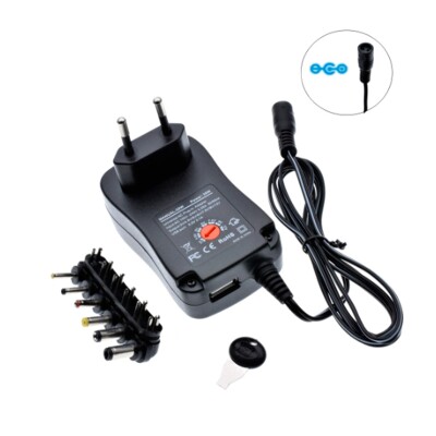 Cargador de notebook universal con 6 adaptadores para multiple voltaje Cargador de notebook universal con 6 adaptadores para multiple voltaje