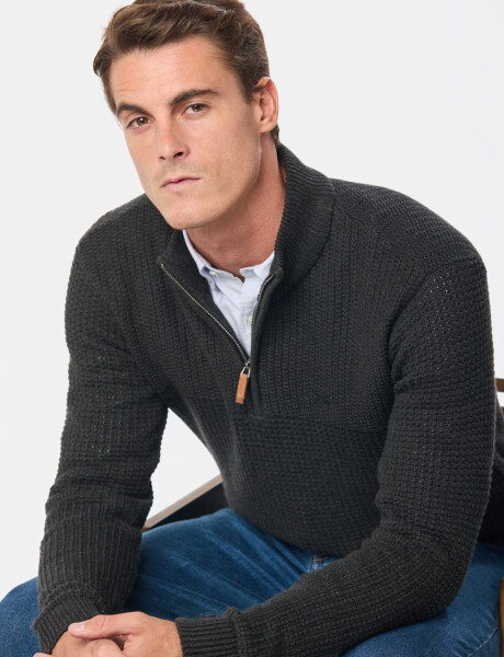 BUZO TEJIDO MEDIO CIERRE CON ESTRUCTURA Gris Oscuro