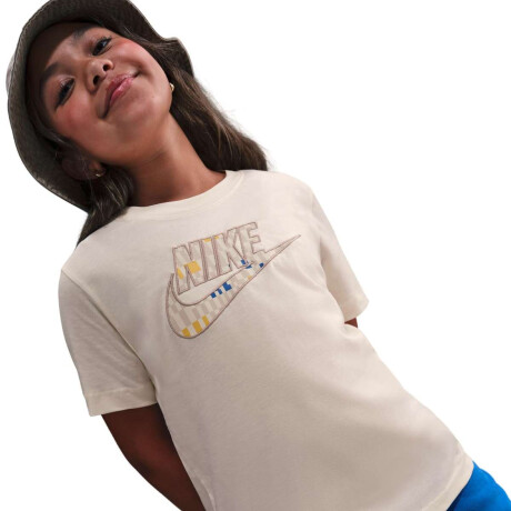 Remera Tee Club Futura Bts de Niña Gris