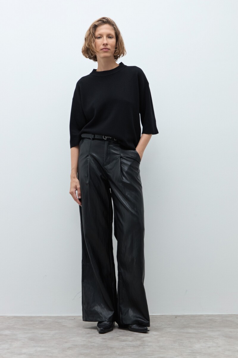 Pantalón eco cuero negro